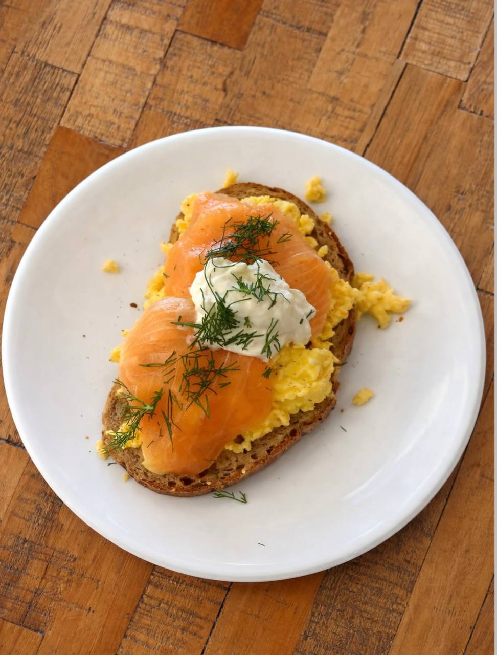 Smoked salmon scrambled eggs on sourdough